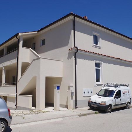 Holiday Apartment Dunja Pula Exterior foto